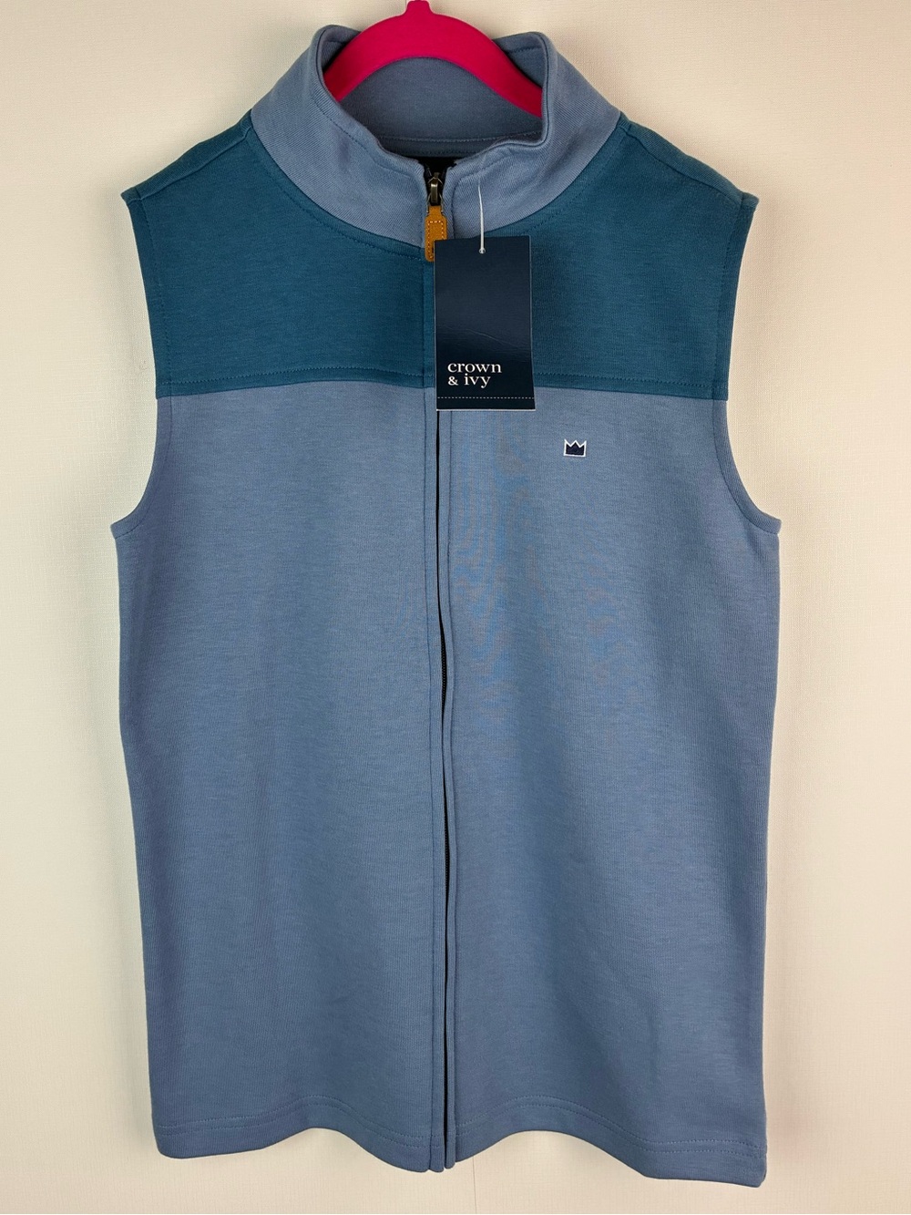 NWT Crown & Ivy kids river blue sleeveless lightweight full zip vest size medium